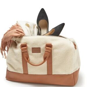 Toms Cream and Tan Sherpa Weekender Tote